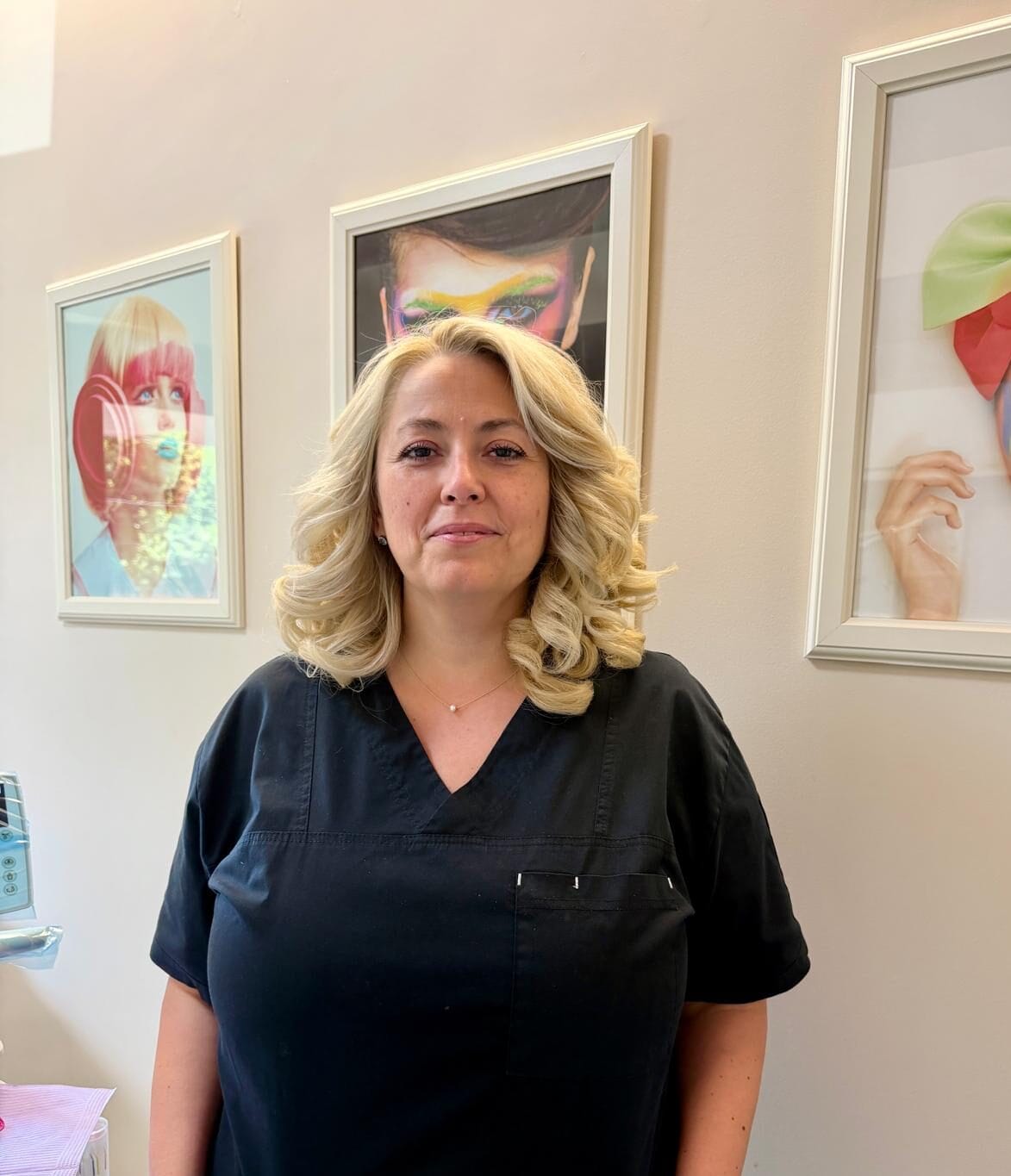 Dr. Ioana Mikki, stomatologie generală și endodonție, Smile Dental Spa