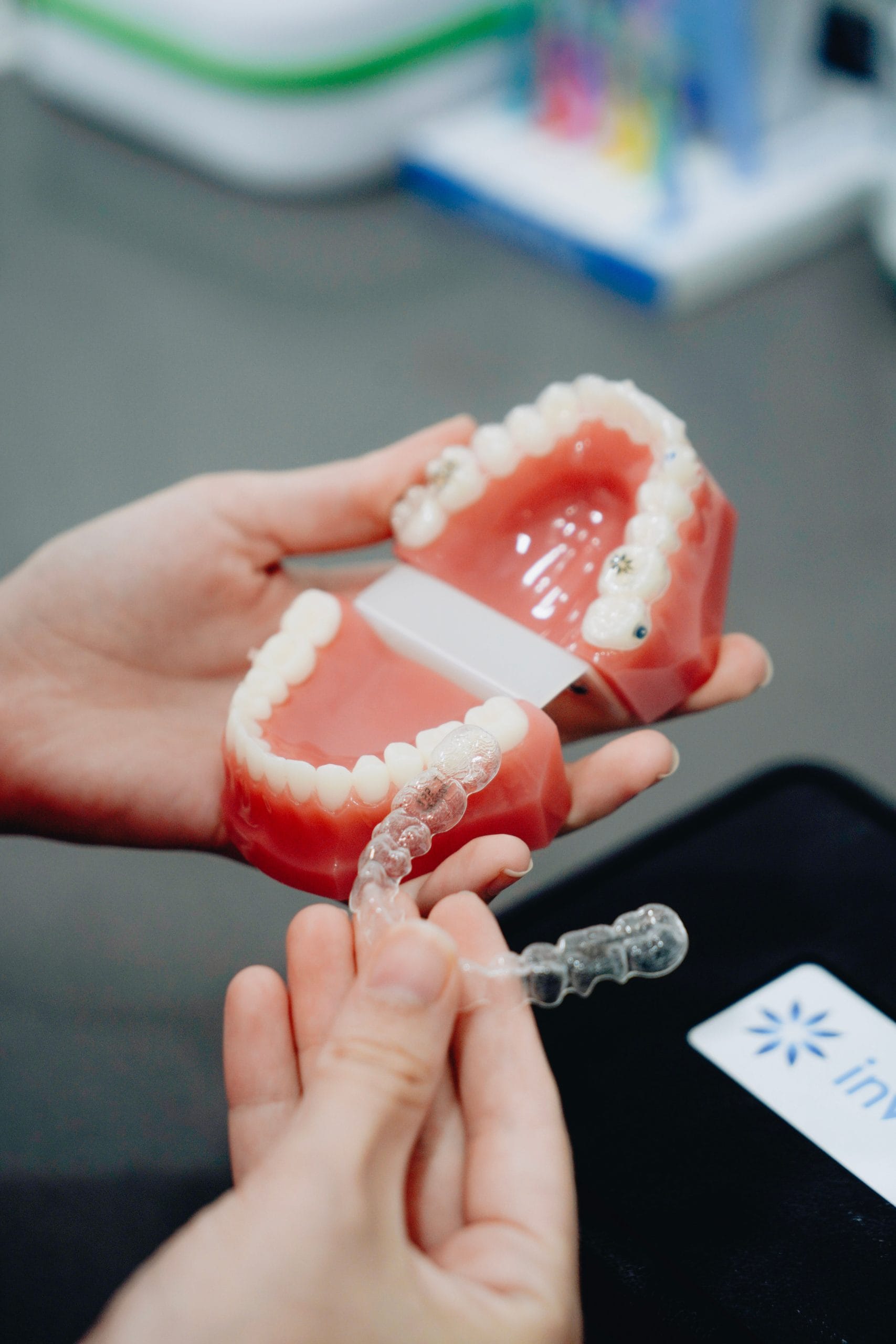 Aparat dentar Invisalign București — alignere transparente la Smile Dental Spa, Sector 4